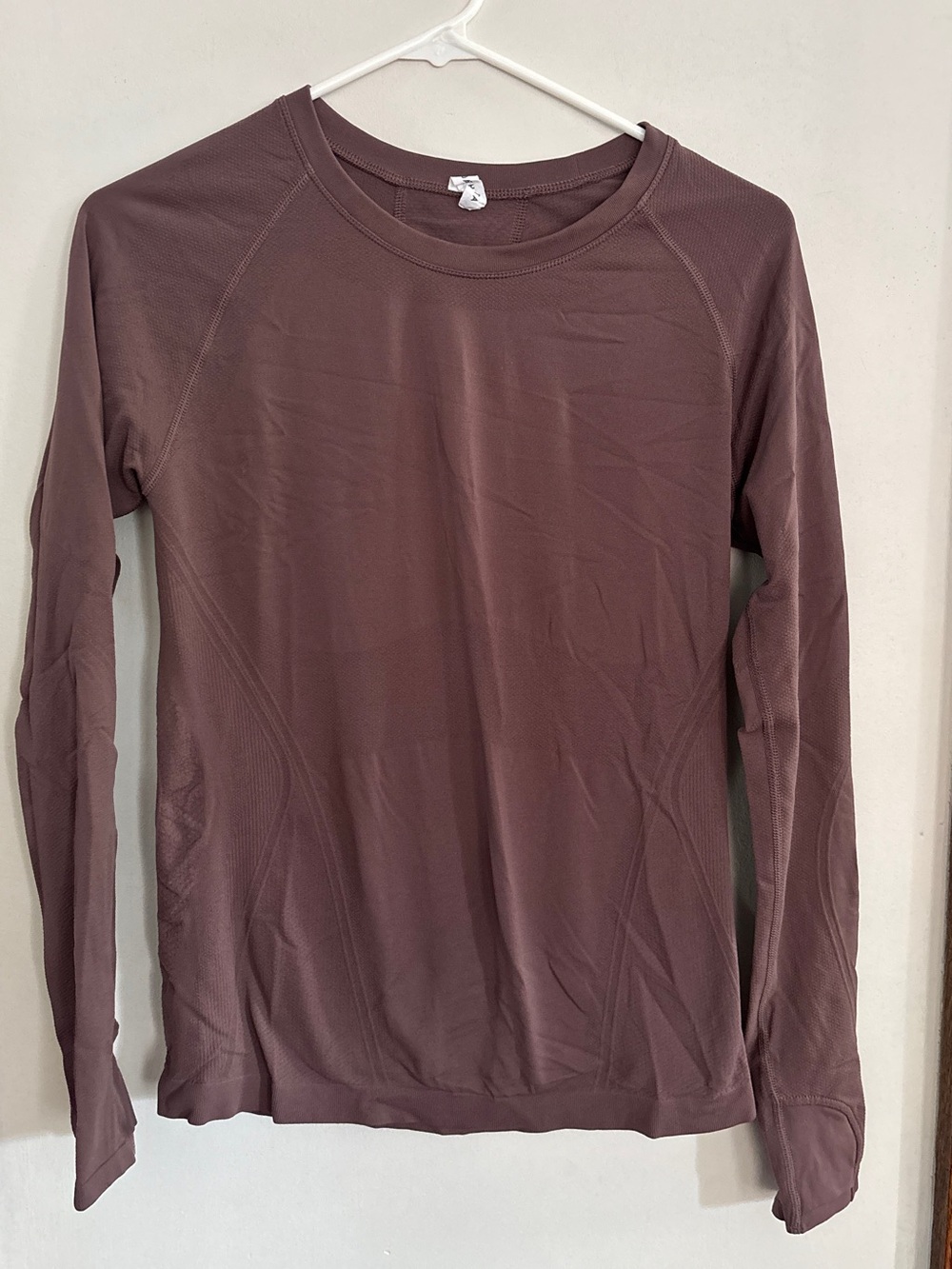 Athleta Momentum Long Sleeve Crewneck Top Size Medium